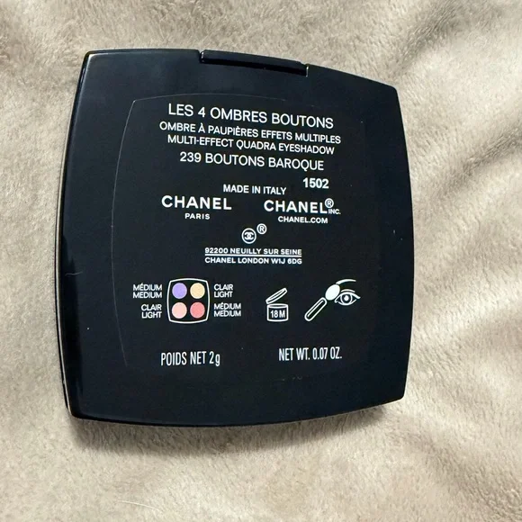CHANEL Eyeshadow Palette 239 Bouton Baroque - Picture 6 of 10